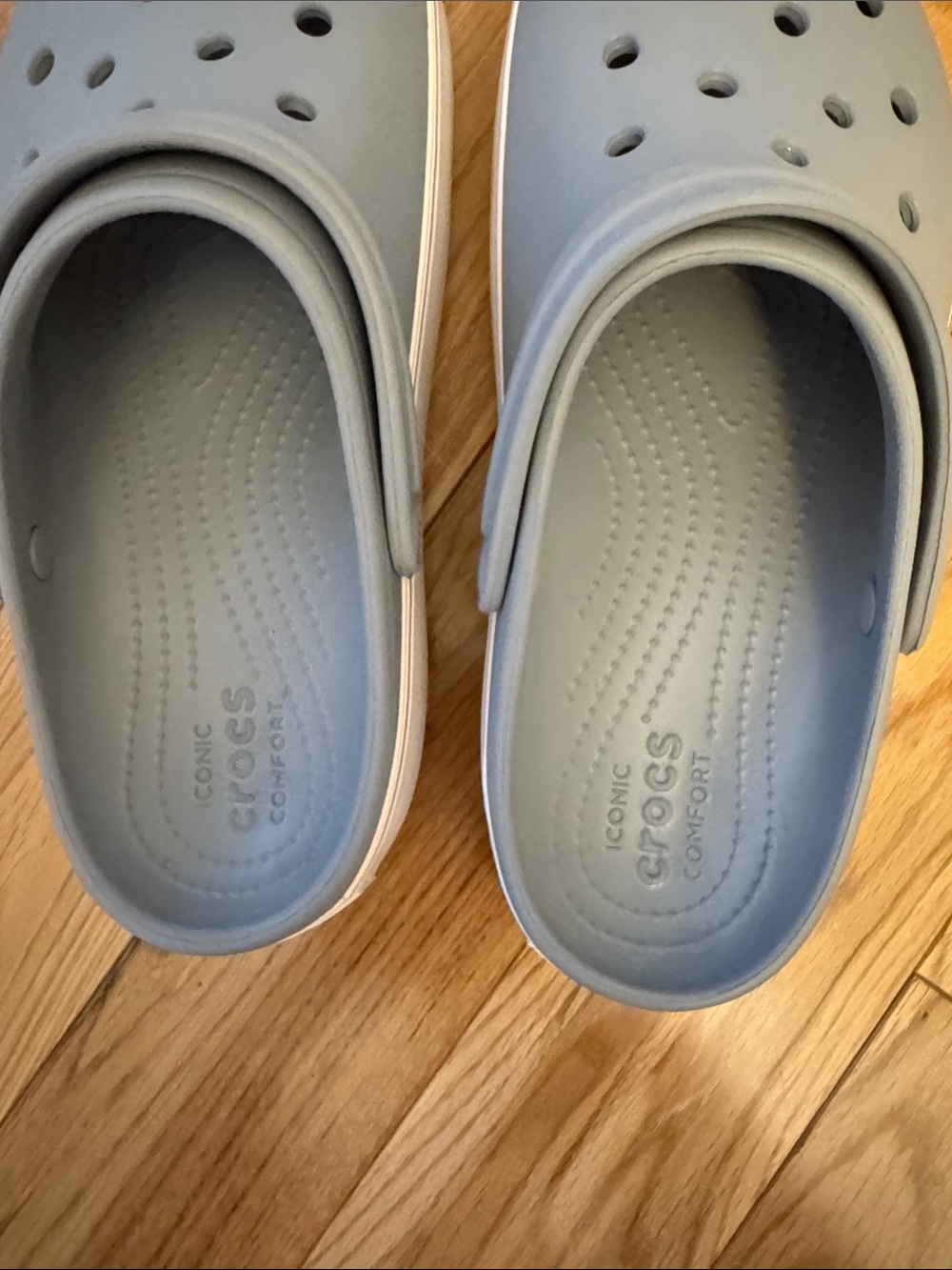 NWOT Croc Clog Slip-On in Light Gray - Picture 6 of 6